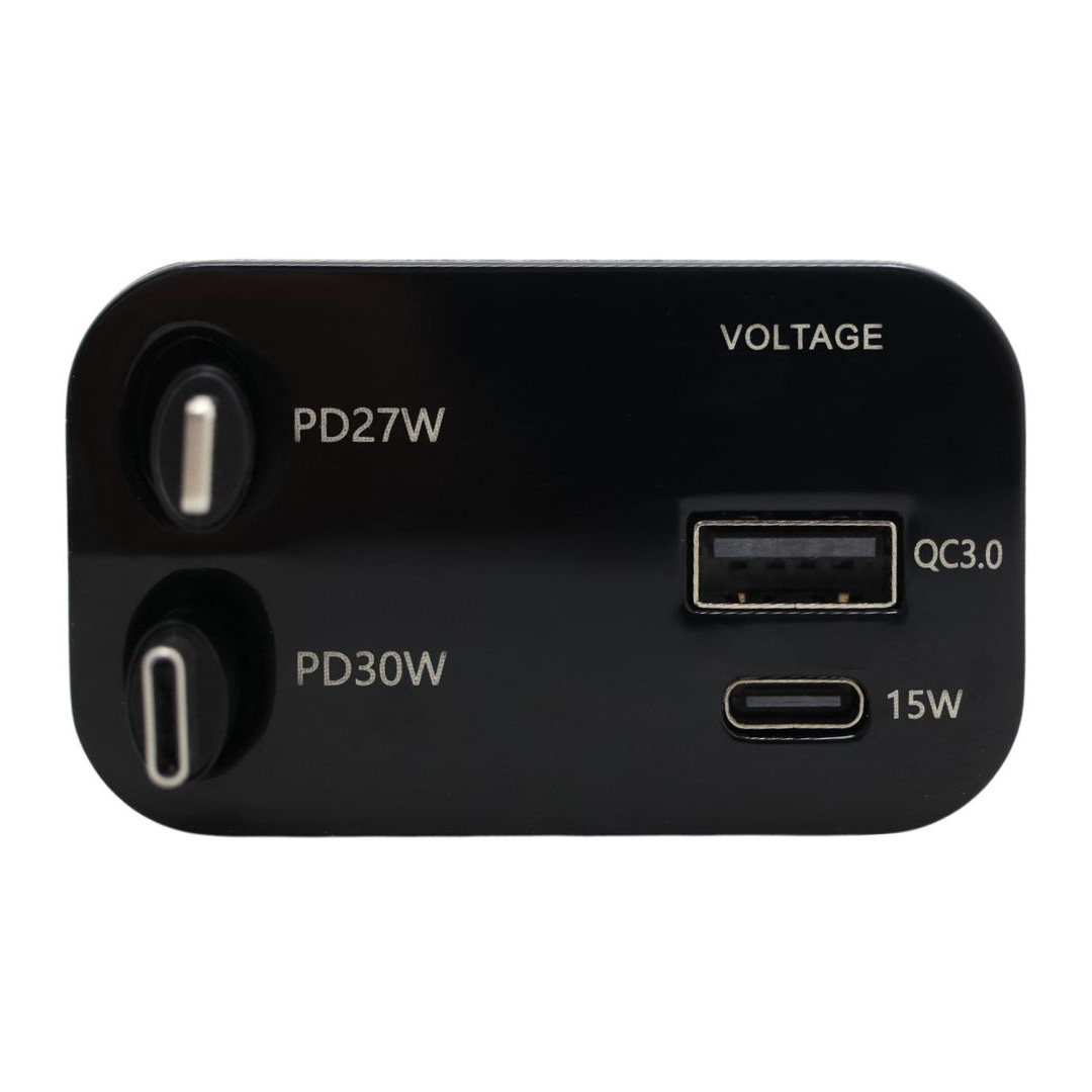شارژر فندکی خودرو 30 وات مدل WUW C221 با دو پورت USB و Type-C و طول کابل 80 سانتیمتر